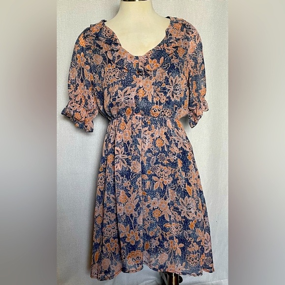 Collective Concepts Dresses & Skirts - Collective Concepts floral dress